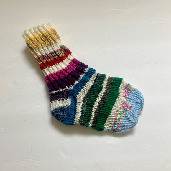 NWOT Colorful hand knit wool blend rainbow striped socks US women's sz 7 - 10 - Picture 2 of 4
